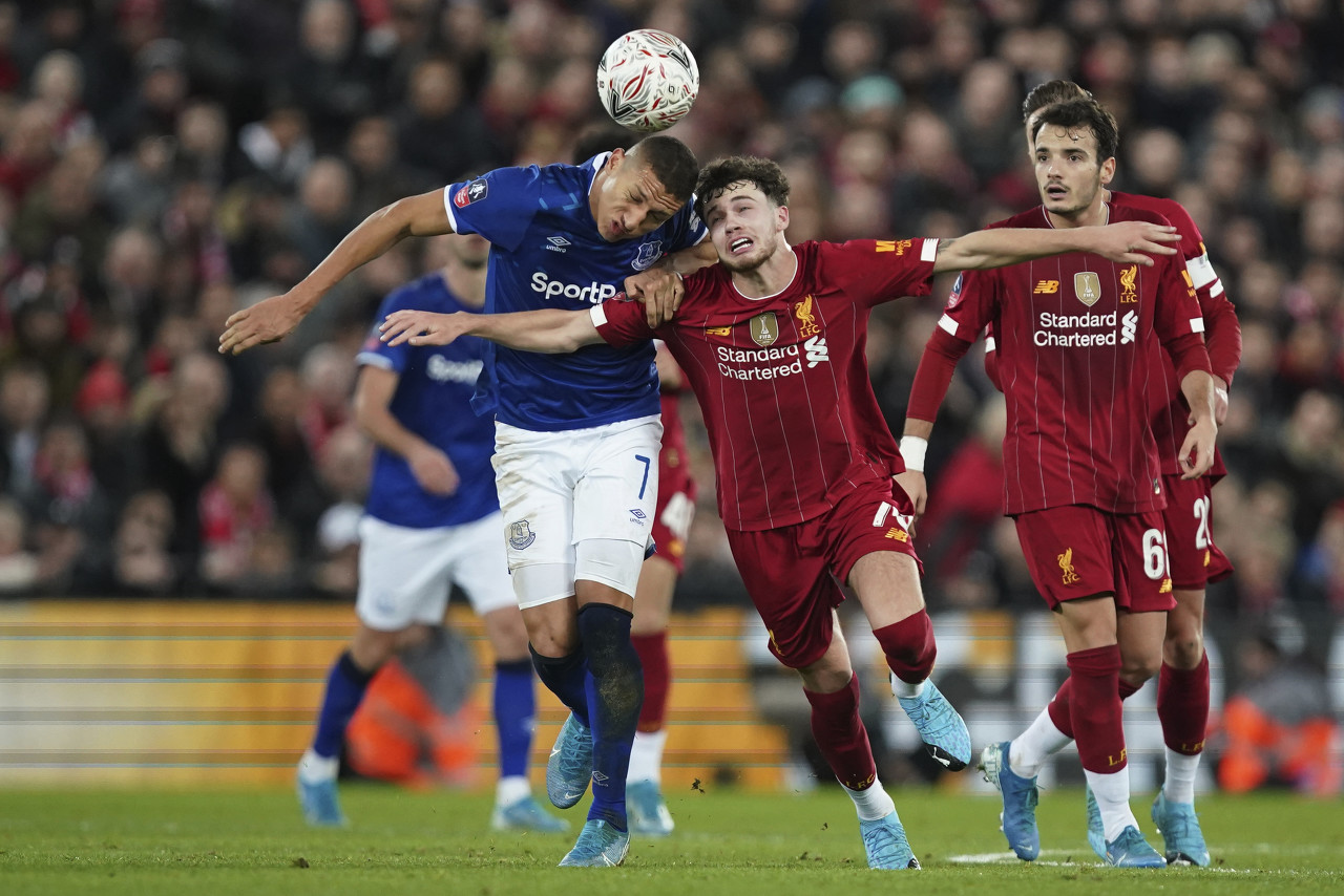 莫里斯兄弟批评大范甘迪：约基奇不是历史最佳，詹姆斯比他强