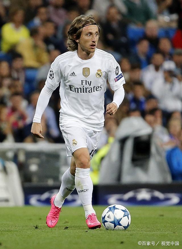 北青：约十人获国足新帅面试资格，邵佳一、李霄鹏等在列