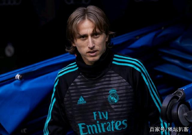 湖人浓眉哥篮下统治力助球队连胜